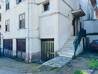 Trilocale in Vendita a Grottaminarda, 65'000&euro;, 80 m²