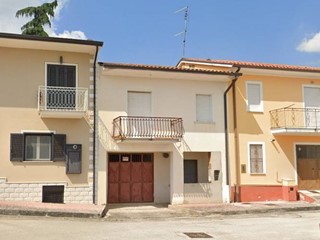 Casa Indipendente in Vendita a Villamaina, 28'000&euro;, 92 m²