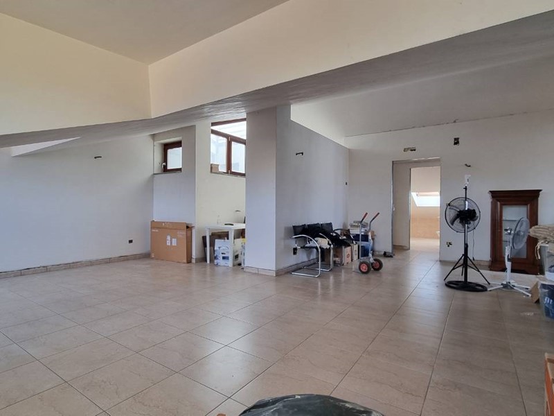 Trilocale in Vendita a Grottaminarda, 75'000&euro;, 90 m²