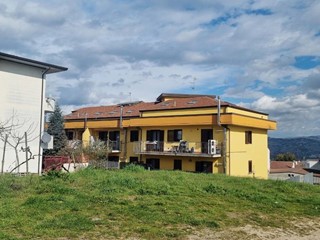 Trilocale in Vendita a Grottaminarda, 75'000&euro;, 90 m²