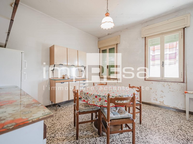 Quadrilocale in Vendita a Treviso, 90'000€, 95 m²