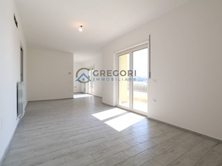 Quadrilocale in Vendita a Alba Adriatica, 168'000€, 136 m²