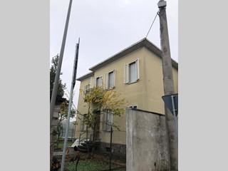 Villa in Vendita a Mantova, 200 m²
