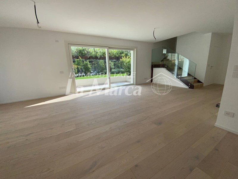 Appartamento in Vendita a Treviso, 1'200'000€, 280 m²