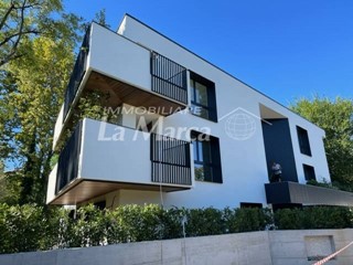 Appartamento in Vendita a Treviso, 1'050'000€, 300 m²