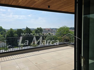 Attico in Vendita a Treviso, 582'000&euro;, 200 m²