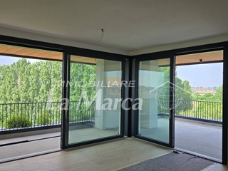 Attico in Vendita a Treviso, 600'000&euro;, 206 m²