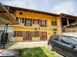 Casa Semi Indipendente in Vendita a Caluso, 120'000€, 150 m²