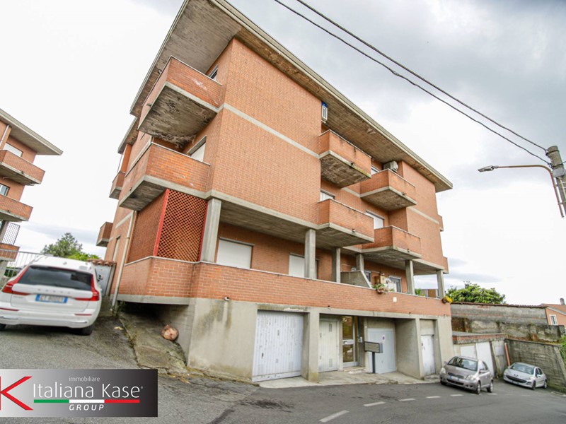 Quadrilocale in Vendita a Caluso, 70'000€, 95 m²