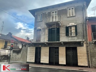 Attività commerciale in Affitto a Brandizzo, 450€, 40 m²
