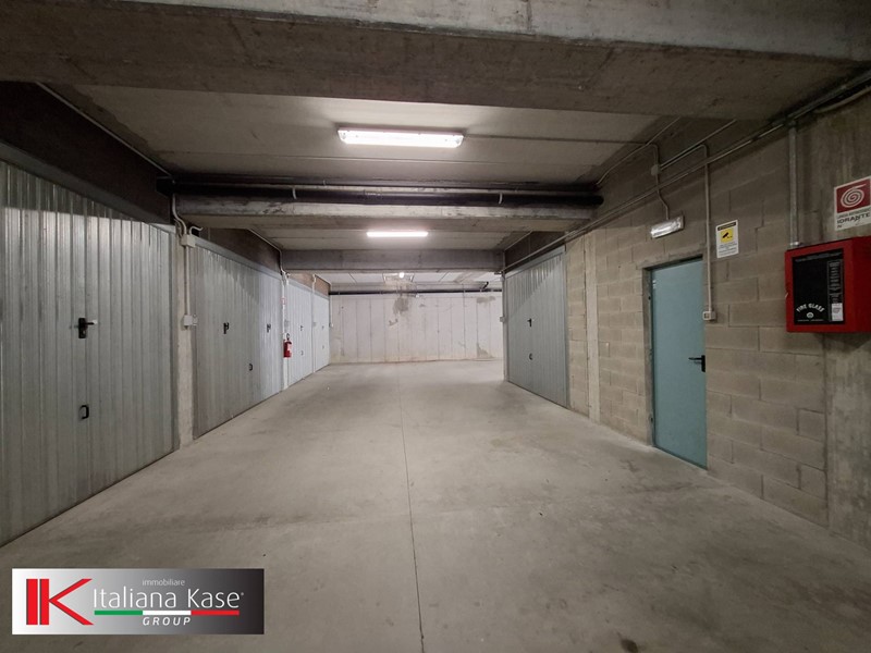 Box in Vendita a Gassino Torinese, 19'900€, 27 m²