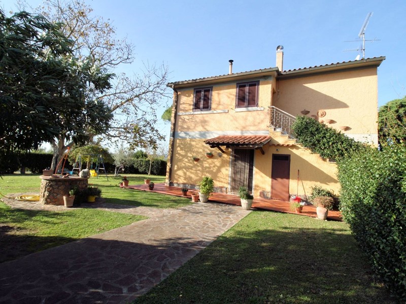 Casa Semi Indipendente in Vendita a Roccastrada, 219'000€, 127 m²