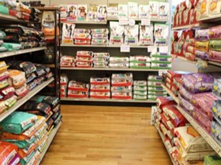 Attività commerciale in Vendita a Pistoia, 100 m²