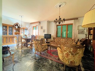 Quadrilocale in Vendita a Volterra, 180'000€, 120 m²