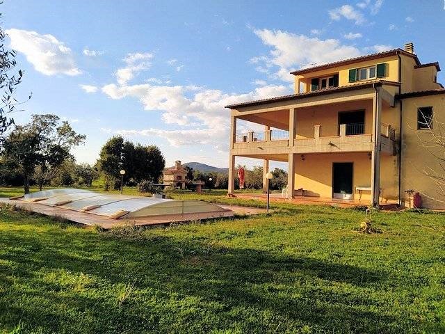 Rustico in Vendita a Capalbio, 2'200'000€, 675 m²