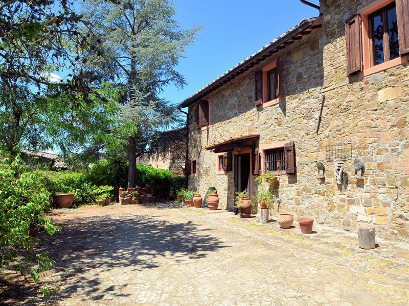 Rustico in Vendita a Greve in Chianti, 600'000€, 230 m²