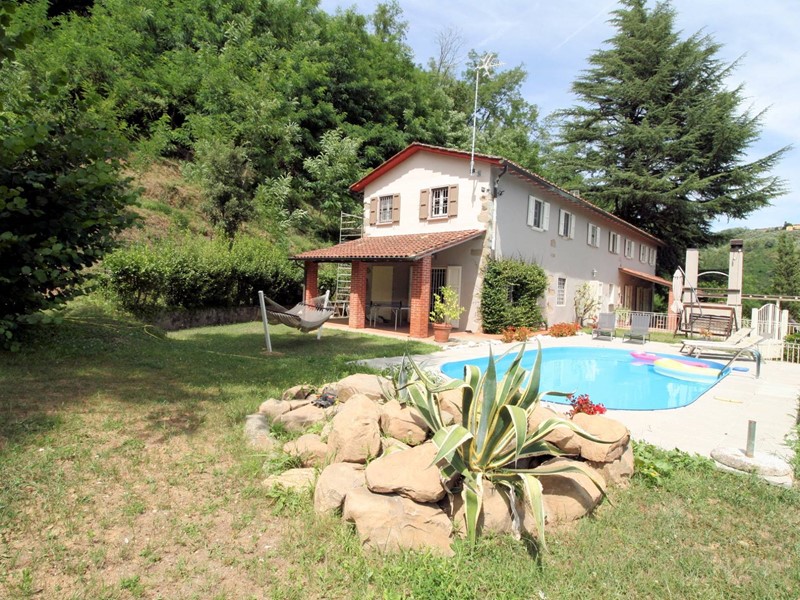 Rustico in Vendita a Buggiano, 580'000€, 400 m²