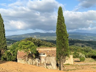 Rustico in Vendita a Monteverdi Marittimo, 178'000€, 330 m²