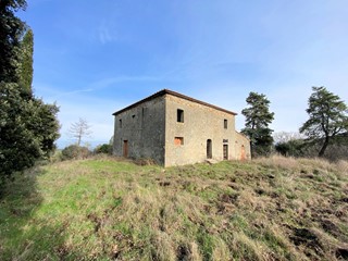 Rustico in Vendita a Lajatico, 190'000€, 300 m²