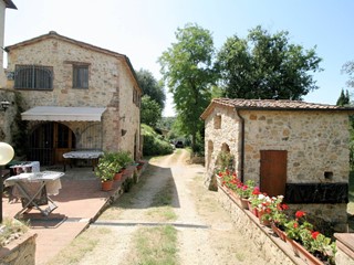 Rustico in Vendita a Colle di Val D'Elsa, 490'000&euro;, 249 m²