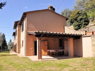 Rustico in Vendita a Loro Ciuffenna, 560'000€, 180 m²