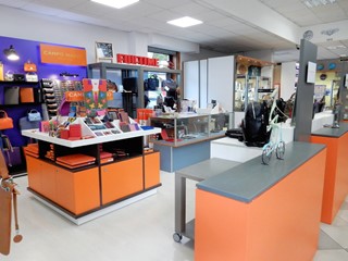 Negozio in Vendita a Massa, 830'000€, 200 m²