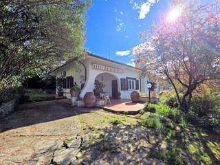 Appartamento in Vendita a Camaiore, 600'000&euro;, 170 m²