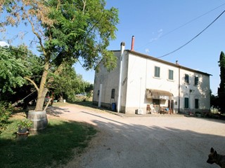 Rustico in Vendita a Roccastrada, 950'000€, 760 m²