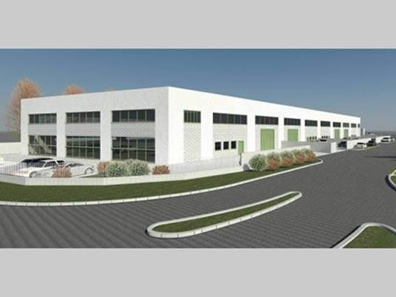 Capannone in Vendita a Quarrata, 2500 m²