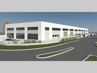 Capannone in Vendita a Quarrata, 2500 m²