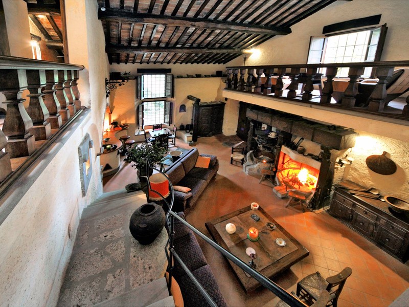 Rustico in Vendita a Camaiore, 630'000€, 150 m²