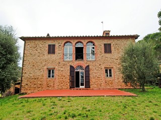 Rustico in Vendita a Chianni, 900'000€, 220 m²