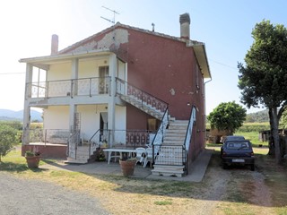 Rustico in Vendita a Gavorrano, 450'000€, 330 m²