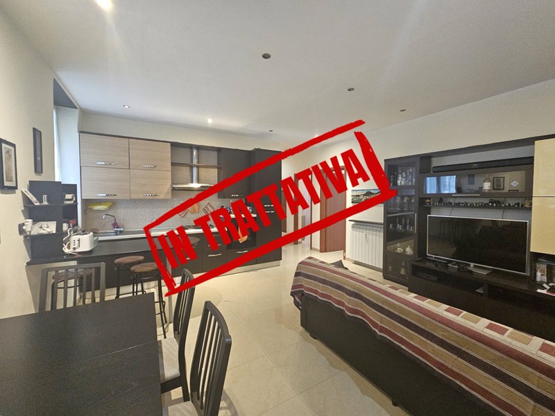 Appartamento in Vendita a Genova, 106'000&euro;, 85 m²
