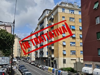 Appartamento in Vendita a Genova, 109'000&euro;, 106 m²