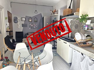 Appartamento in Vendita a Genova, 73'000€, 80 m²