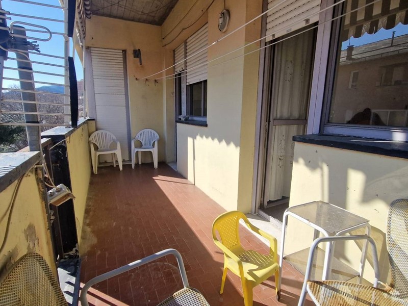 Appartamento in Vendita a Genova, 78'000€, 90 m²