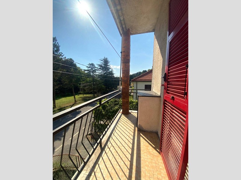 Quadrilocale in Vendita a Pontinvrea, 38'000€, 75 m²