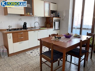 Quadrilocale in Vendita a Cairo Montenotte, 60'000€, 90 m²