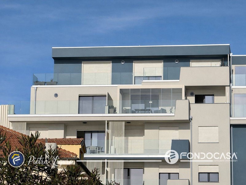 Bilocale in Vendita a Pietra Ligure, 335'000&euro;, 50 m²
