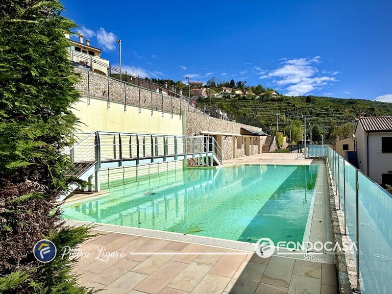 Trilocale in Vendita a Magliolo, 330'000€, 67 m²