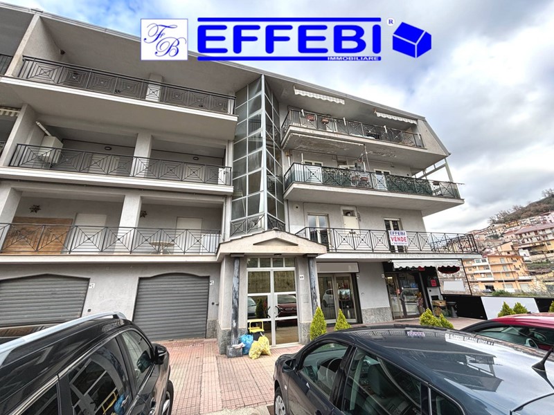 Appartamento in Vendita a Casali del Manco, 110'000€, 140 m²