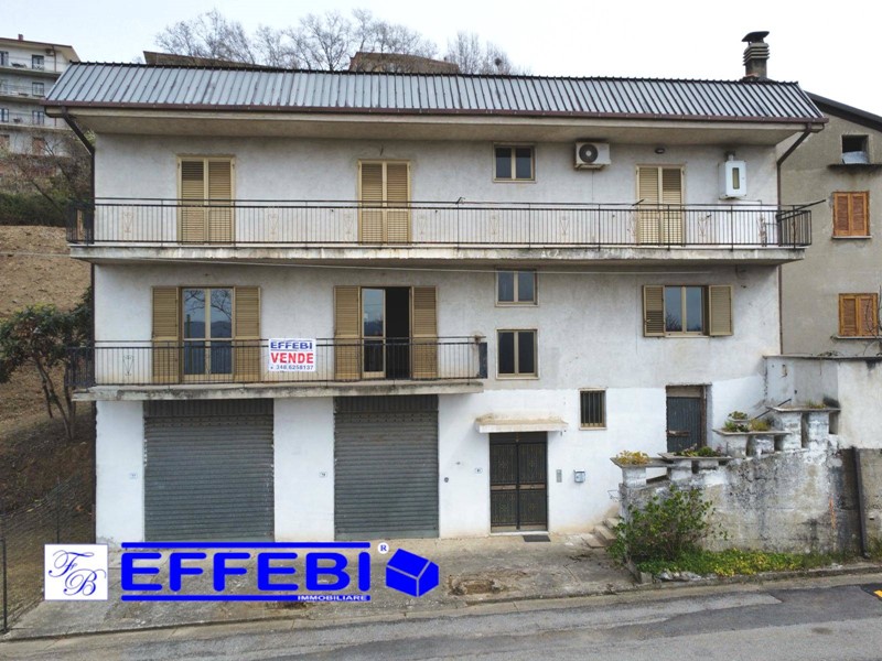 Bilocale in Vendita a Spezzano della Sila, 25'000€, 75 m²