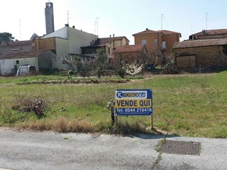 Terreno edificabile in Vendita a Ravenna, 137'000€, 650 m²
