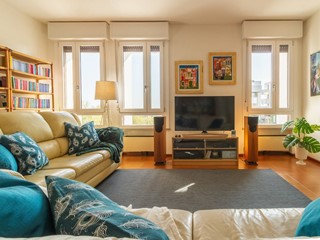 Appartamento in Vendita a Pordenone, 320'000€, 198 m²