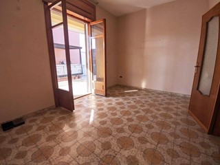 Casa Indipendente in Vendita a Brusciano, 285'000€, 320 m²