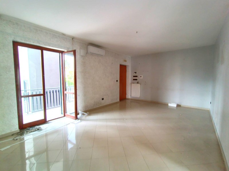 Trilocale in Vendita a Mariglianella, 170'000€, 100 m²