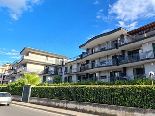 Trilocale in Vendita a Mariglianella, 170'000€, 100 m²