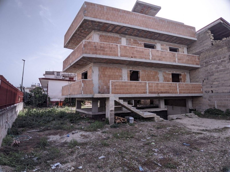 Casa Indipendente in Vendita a Brusciano, 220'000€, 160 m²