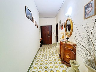 Quadrilocale in Vendita a Brusciano, 85'000€, 90 m²